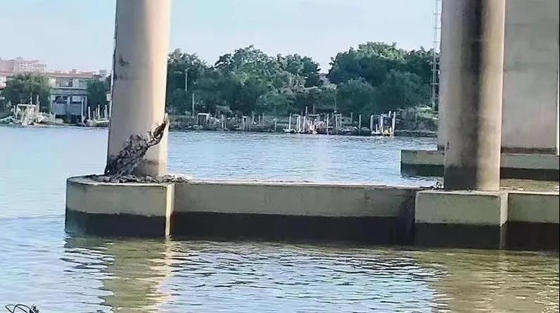 事故丨集裝箱船撞上廣州一大橋，事發(fā)水域臨時(shí)封航、橋面禁行！