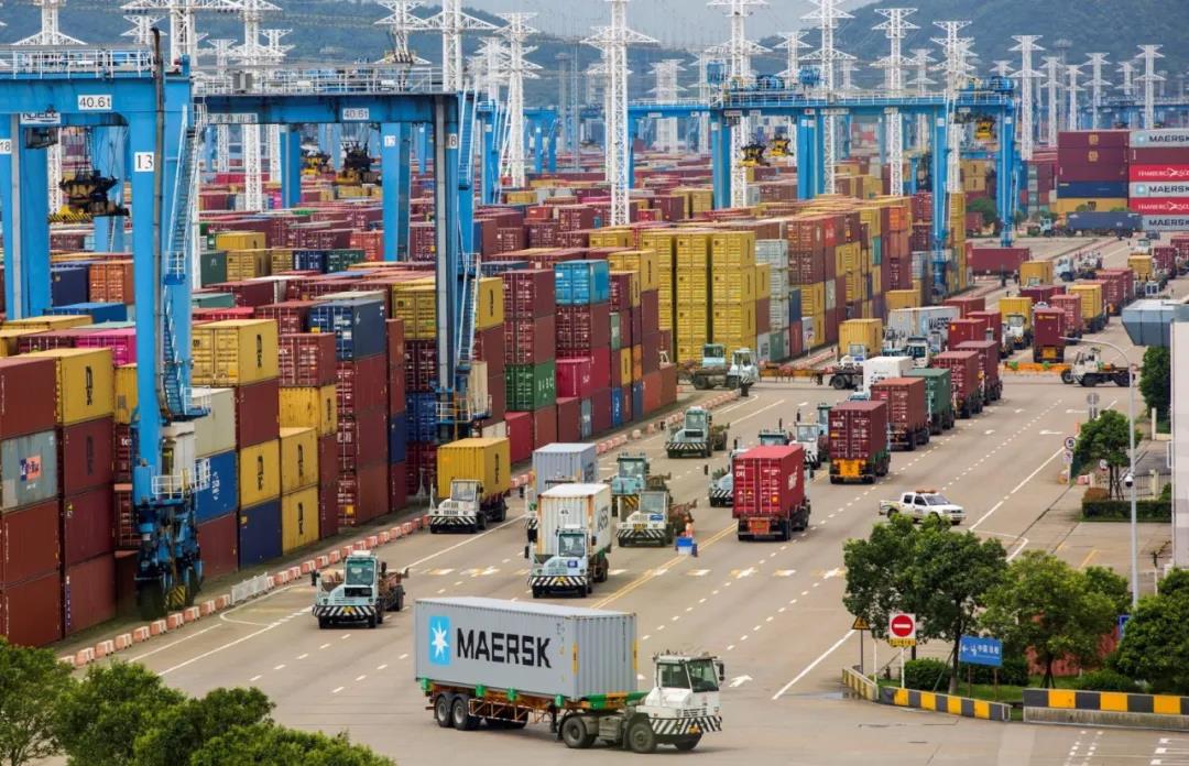 “炒箱倒艙”引爆航運(yùn)市場，國際貨代與外貿(mào)企業(yè)承受巨大壓力