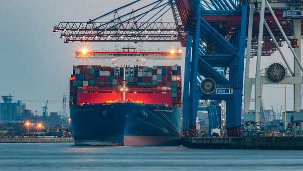 全球運力已達5000萬TEU！明年將有1300萬TEU過剩！