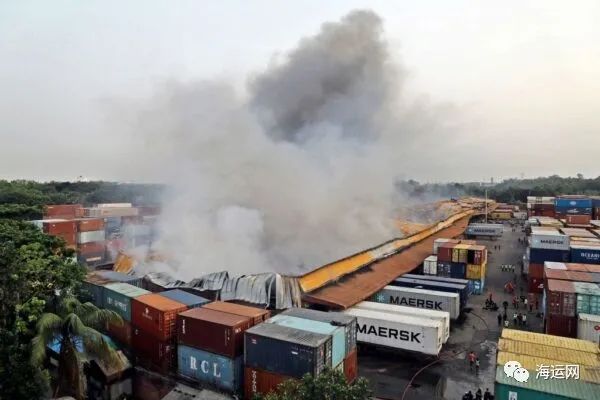 突發(fā)！堆場爆炸起火，1300多個貨柜損毀！涉多家船東和貨代！49人死亡300多人受傷
