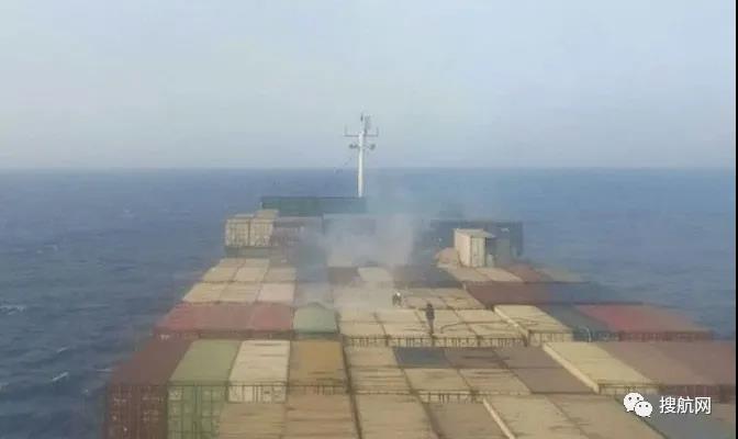 事故丨一艘集裝箱船發(fā)生碰撞曾掛靠寧波上海港；一箱船發(fā)生火災；一箱船遭海盜襲擊貨物被搶！