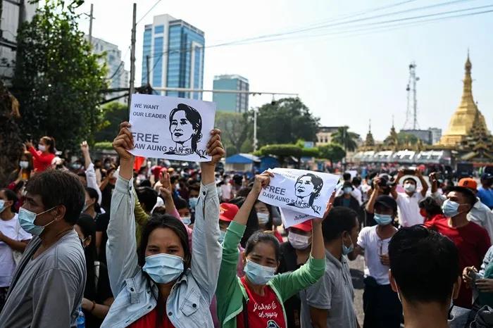 抗議活動頻發(fā)，運(yùn)輸延誤！赫伯羅特暫停緬甸訂艙服務(wù)，達(dá)飛暫停運(yùn)費(fèi)支付